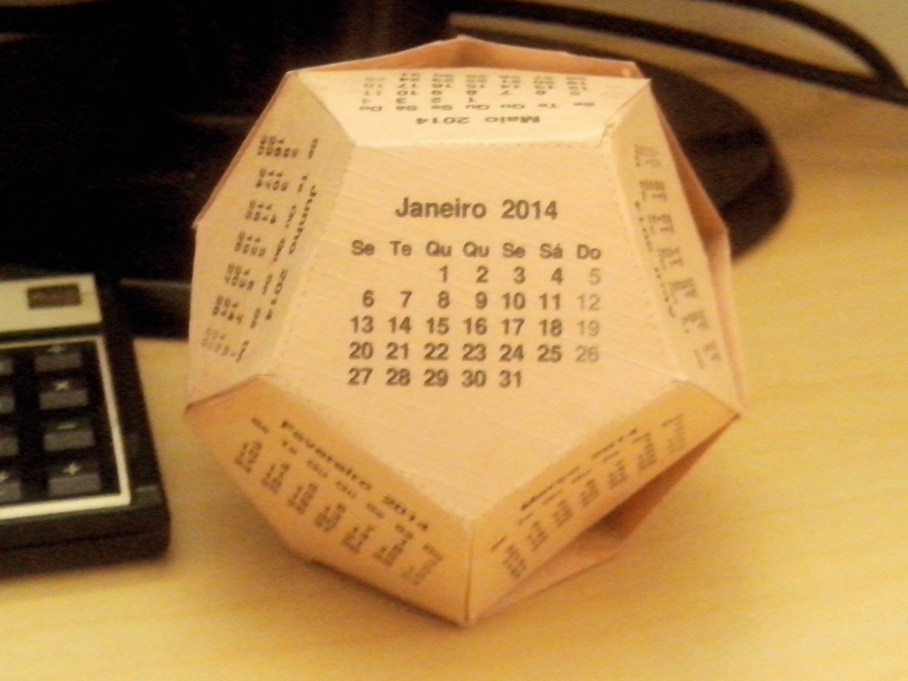 Meu calendário de 2014 cole você mesmo :-)