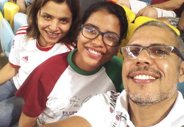 estádio - mostra as imagens da pasta raíz deste álbum estádio