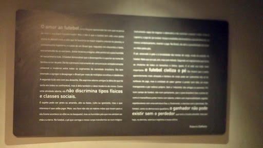 Textos Densos no Museu do Futebol
